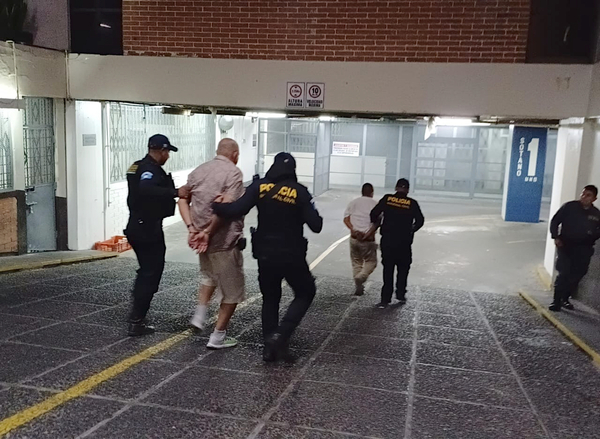 Capturan a presuntos asesinos de una mujer tras persecución | Nuestro ...