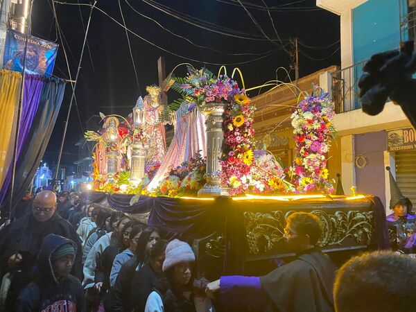 Procesión de la Reseña recorre las calles quichelenses | Nuestro Diario ...
