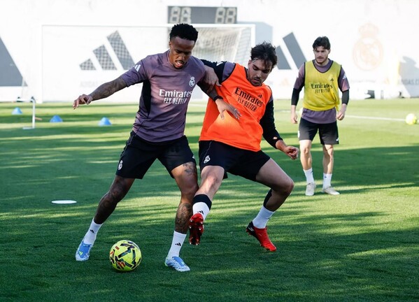Real vuelve a los trabajos con Asencio y Militao en el grupo | Nuestro ...