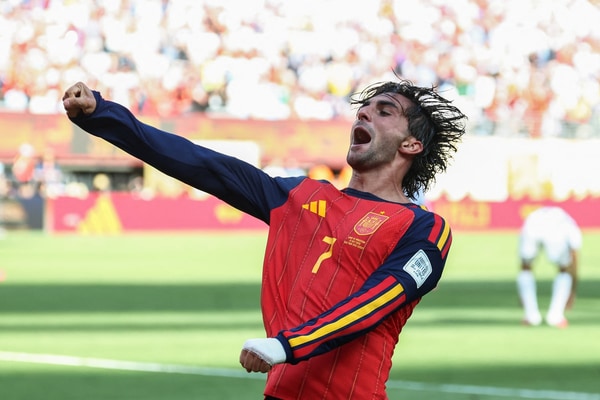 Ferran Torres: "El gol fue de los 47 millones de españoles" | Nuestro Diario || Redaccion