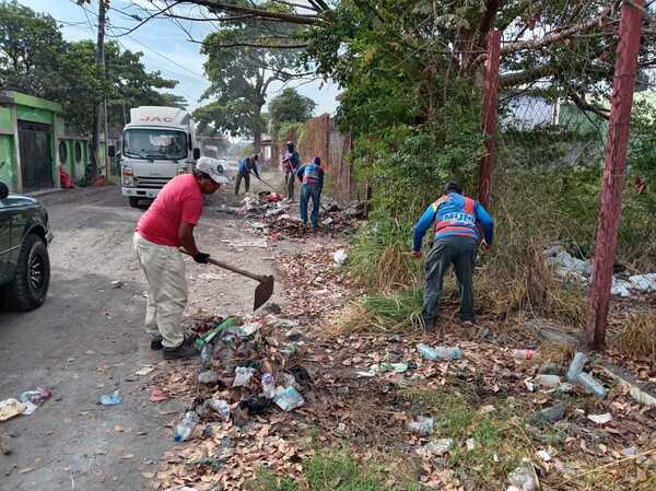 Comuna advierten a vecinos de no tirar basura en la calle | Nuestro ...